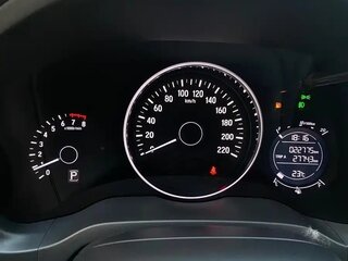 2022 Honda Vezel I Рестайлинг, белый, 1490000 рублей, вид 5
