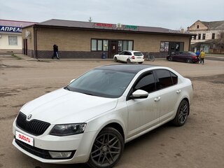 2014 Skoda Octavia III (A7), белый, 1600000 рублей, вид 2