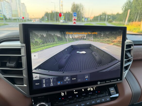 2024 Toyota Tundra CrewMax III, чёрный, 8250000 рублей - вид 39