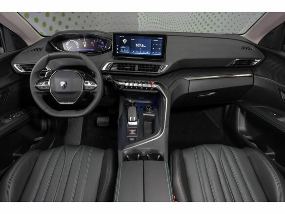 2024 Peugeot 4008 II Рестайлинг, белый, 3899000 рублей - вид 9