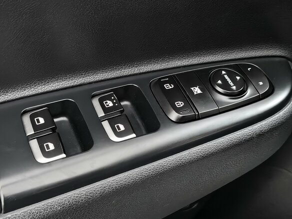 2018 Kia Rio X-Line IV, серебристый, 1564000 рублей - вид 19