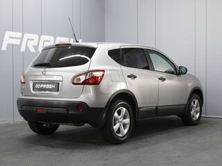 2010 Nissan Qashqai I Рестайлинг, серебристый, 1080000 рублей, вид 2