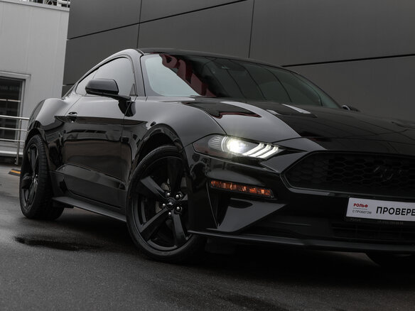 2022 Ford Mustang VI Рестайлинг, чёрный, 3750000 рублей - вид 23