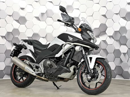 2014 Honda NC 750X, белый, 757000 рублей, вид 1