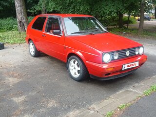 1988 Volkswagen Golf II, красный, 300000 рублей, вид 2
