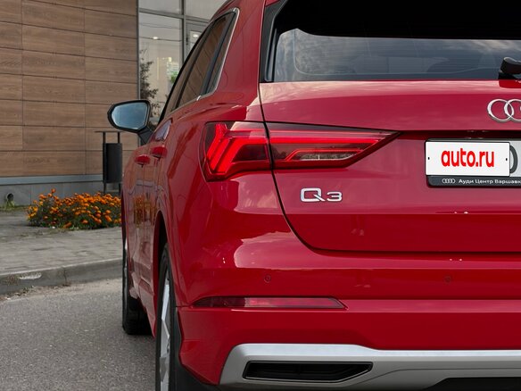 2020 Audi Q3 40 TFSI II (F3), красный, 2900000 рублей - вид 7