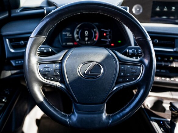 2020 Lexus UX 200 I, белый, 2700000 рублей - вид 8