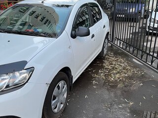 2014 Renault Logan II, белый, 650000 рублей, вид 4