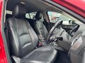 2018 Mazda Axela III Рестайлинг, красный, 1180000 рублей - вид 9