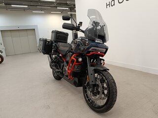 2025 Harley-Davidson CVO Pan America, синий, 3350000 рублей, вид 4