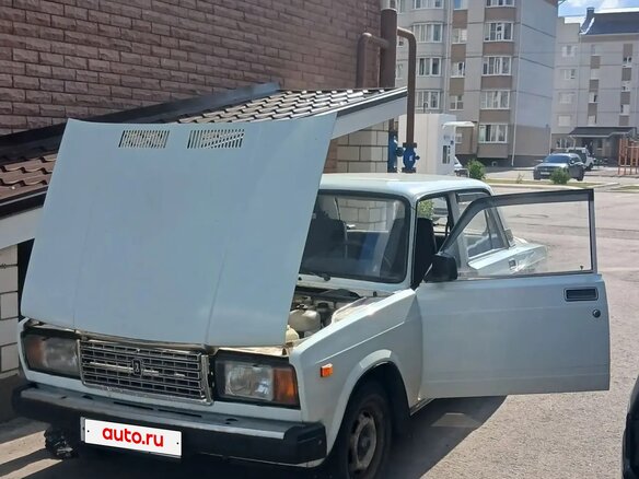 2005 Lada (ВАЗ) 2107, белый, 230000 рублей