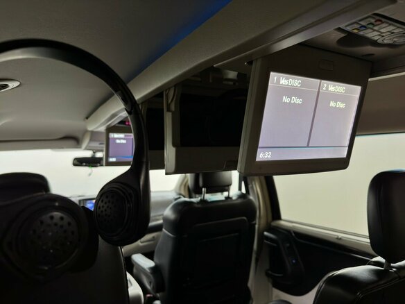 2014 Chrysler Voyager Grand V Рестайлинг, чёрный - вид 8
