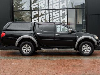 2014 Mitsubishi L200 IV Рестайлинг, чёрный, 1729000 рублей, вид 5