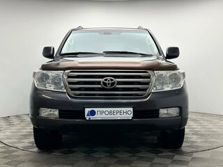 2010 Toyota Land Cruiser 200 Series, серый, 2349000 рублей, вид 2