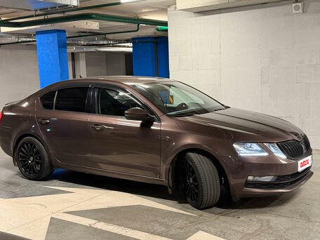 2018 Skoda Octavia III (A7) Рестайлинг, коричневый, 1749000 рублей, вид 5