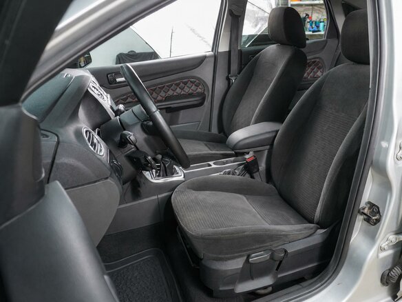2006 Ford Focus II, серебристый, 339000 рублей - вид 9
