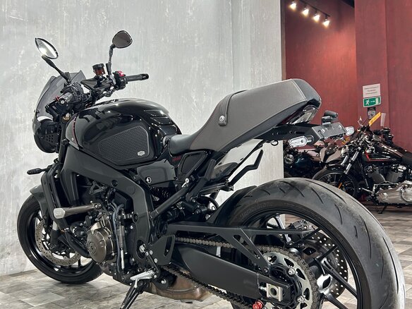 2023 Yamaha XSR900, чёрный, 1065000 рублей - вид 6