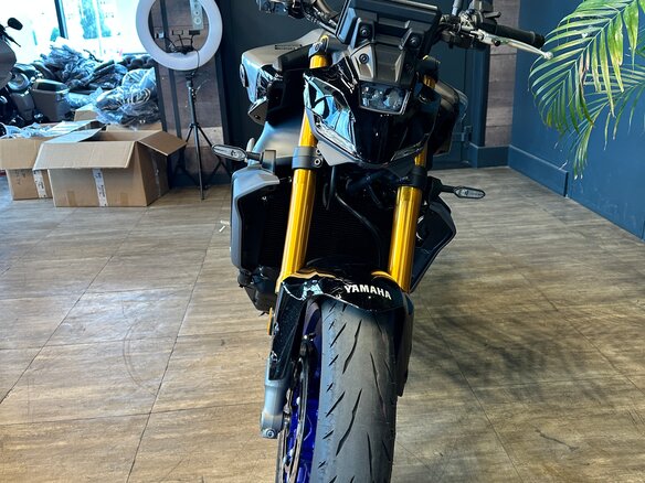 2025 Yamaha MT-09 (FZ-09), чёрный, 1390000 рублей - вид 5