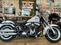 2011 Harley-Davidson Fat Boy, белый - вид 1