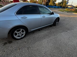 2005 Honda Accord VII, серебристый, 600000 рублей, вид 3