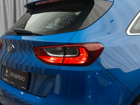 2018 Kia Ceed III, синий, 1790000 рублей - вид 24