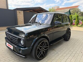 2024 Lada (ВАЗ) Niva Legend I, зелёный, 1300000 рублей, вид 2