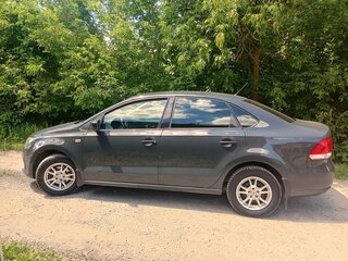 2013 Volkswagen Polo V, серый, 880000 рублей, вид 4