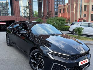 2024 Kia K5 III Рестайлинг, чёрный, 3950000 рублей, вид 1