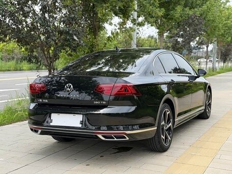 2023 Volkswagen Magotan B8 Рестайлинг, чёрный, 2073000 рублей, вид 4