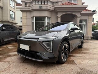 2023 HiPhi Y 115 kWh, серый, 5800000 рублей, вид 1
