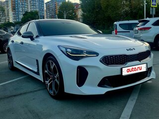 2018 Kia Stinger I, белый, 3000000 рублей, вид 3