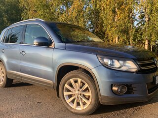 2013 Volkswagen Tiguan I Рестайлинг, синий, 1650000 рублей, вид 1