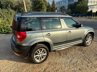 2011 Skoda Yeti I, серый, 610000 рублей, вид 3