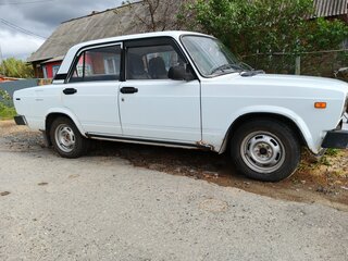 2003 Lada (ВАЗ) 2105, белый, 108000 рублей, вид 4