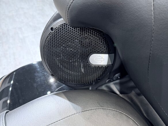2023 Harley-Davidson Road Glide Limited, чёрный, 3599000 рублей - вид 26
