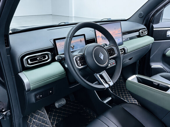 2026 Baojun Yep Plus, чёрный, 1526000 рублей - вид 14
