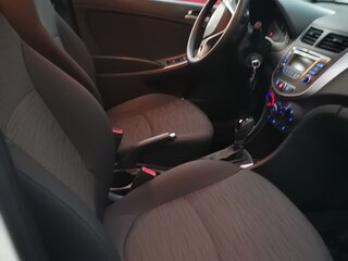 2016 Hyundai Solaris I Рестайлинг, белый, 1280000 рублей, вид 5