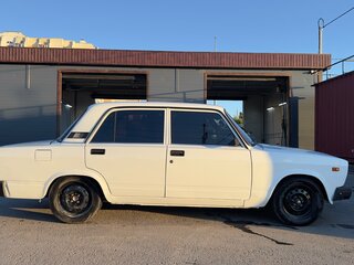 2007 Lada (ВАЗ) 21053-20, белый, 149000 рублей, вид 4