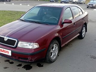 2000 Skoda Octavia I (A4) Рестайлинг, красный, 230000 рублей, вид 1