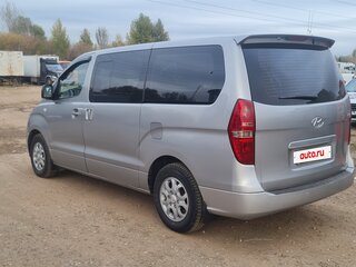 2011 Hyundai Grand Starex I, серый, 997000 рублей, вид 4