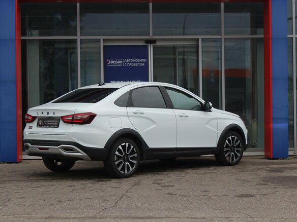 2024 Lada (ВАЗ) Vesta Cross I Рестайлинг (NG), белый - вид 2