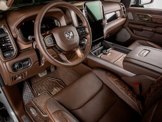 2026 Ram 1500 Crew Cab eTorque V Рестайлинг, белый, 11948000 рублей, вид 5