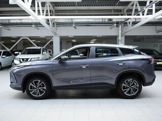 2026 Omoda C5 II, серый, 2220000 рублей, вид 4