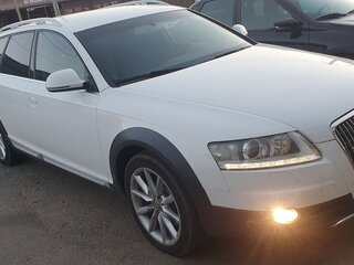 2010 Audi A6 allroad II (C6) Рестайлинг, белый, 1310000 рублей, вид 4