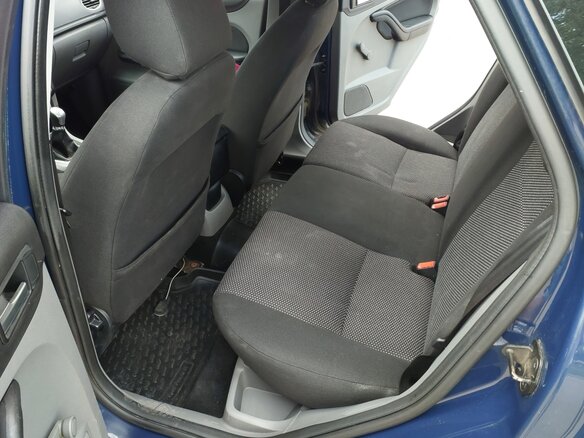 2011 Ford Focus II Рестайлинг, синий - вид 22