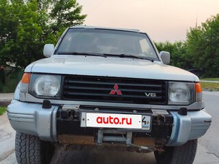 1993 Mitsubishi Pajero II, серебристый, 465000 рублей, вид 3