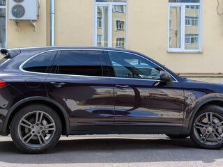 2011 Porsche Cayenne S II (958), фиолетовый, 1880000 рублей, вид 5