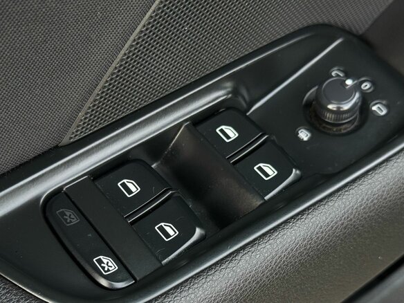 2014 Audi A3 III (8V), чёрный - вид 24