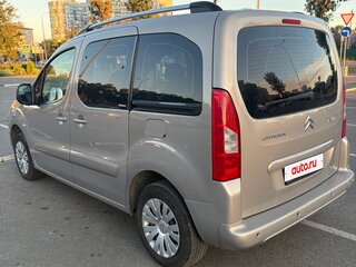 2010 Citroen Berlingo II, бежевый, 620000 рублей, вид 5