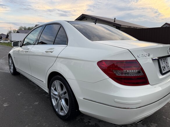 2011 Mercedes-Benz C-Класс 200 III (W204) Рестайлинг, белый, 1400000 рублей - вид 7